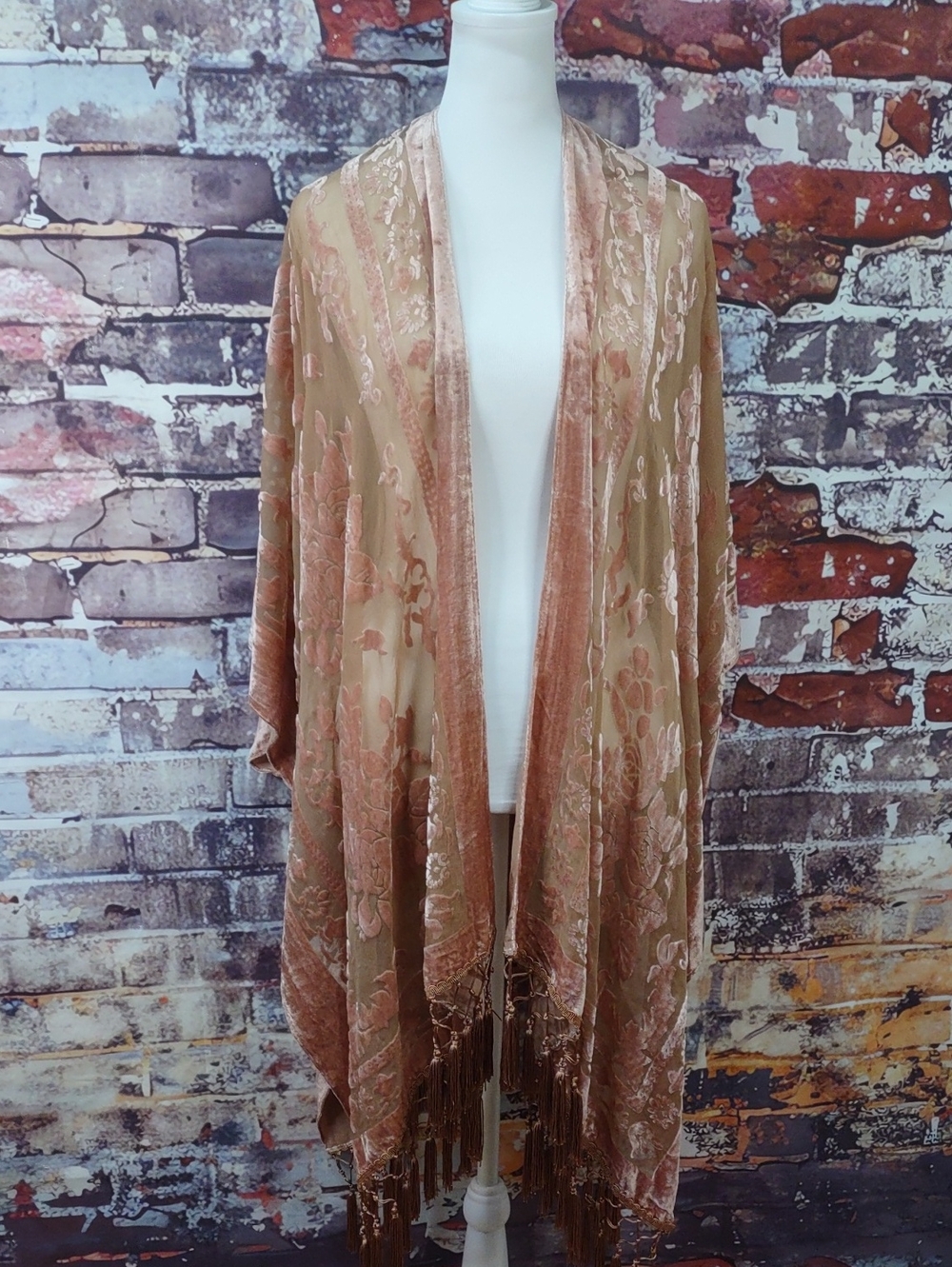Woven Heart Sheer Burnout Velvet Kimono - Picture 2 of 14